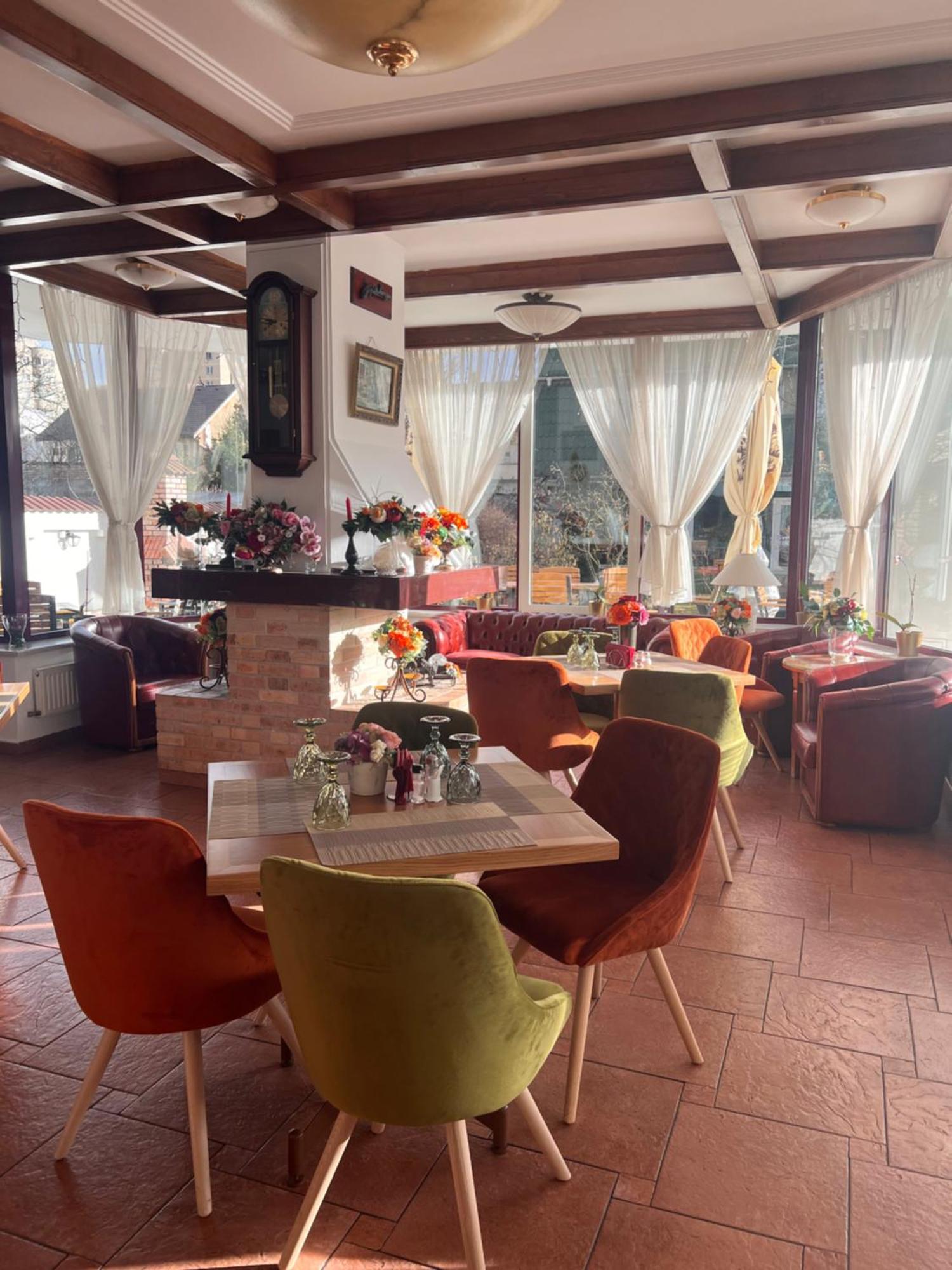 Hotel Casa Jasmine Braşov Esterno foto