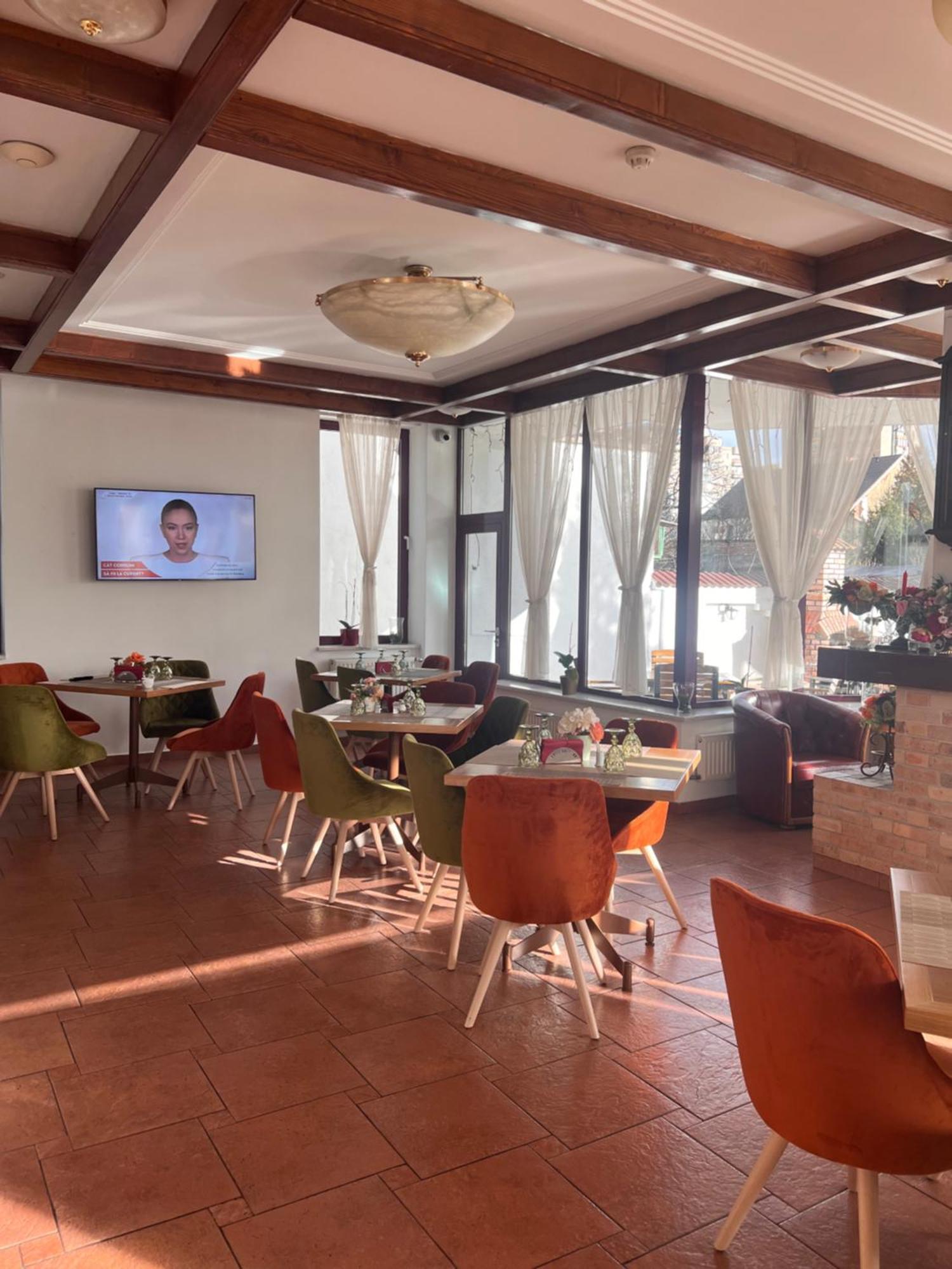 Hotel Casa Jasmine Braşov Esterno foto